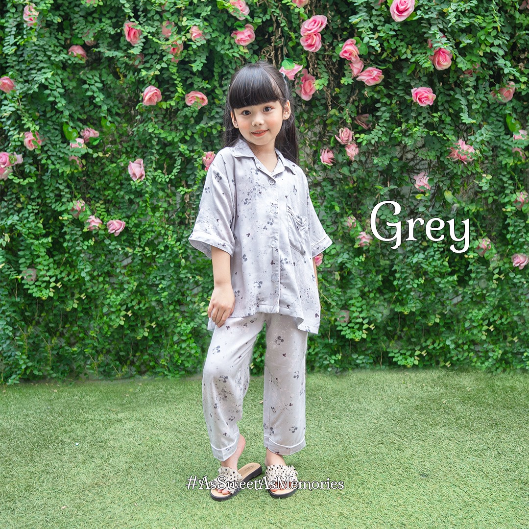 Oriana Sleepwear Pajamas Kids Mickey Mouse The Blogger Series