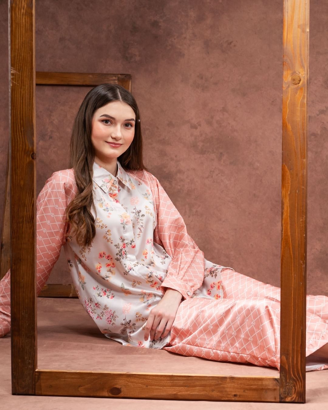 Oriana Dailywear One-Set Silk Ivonny Series
