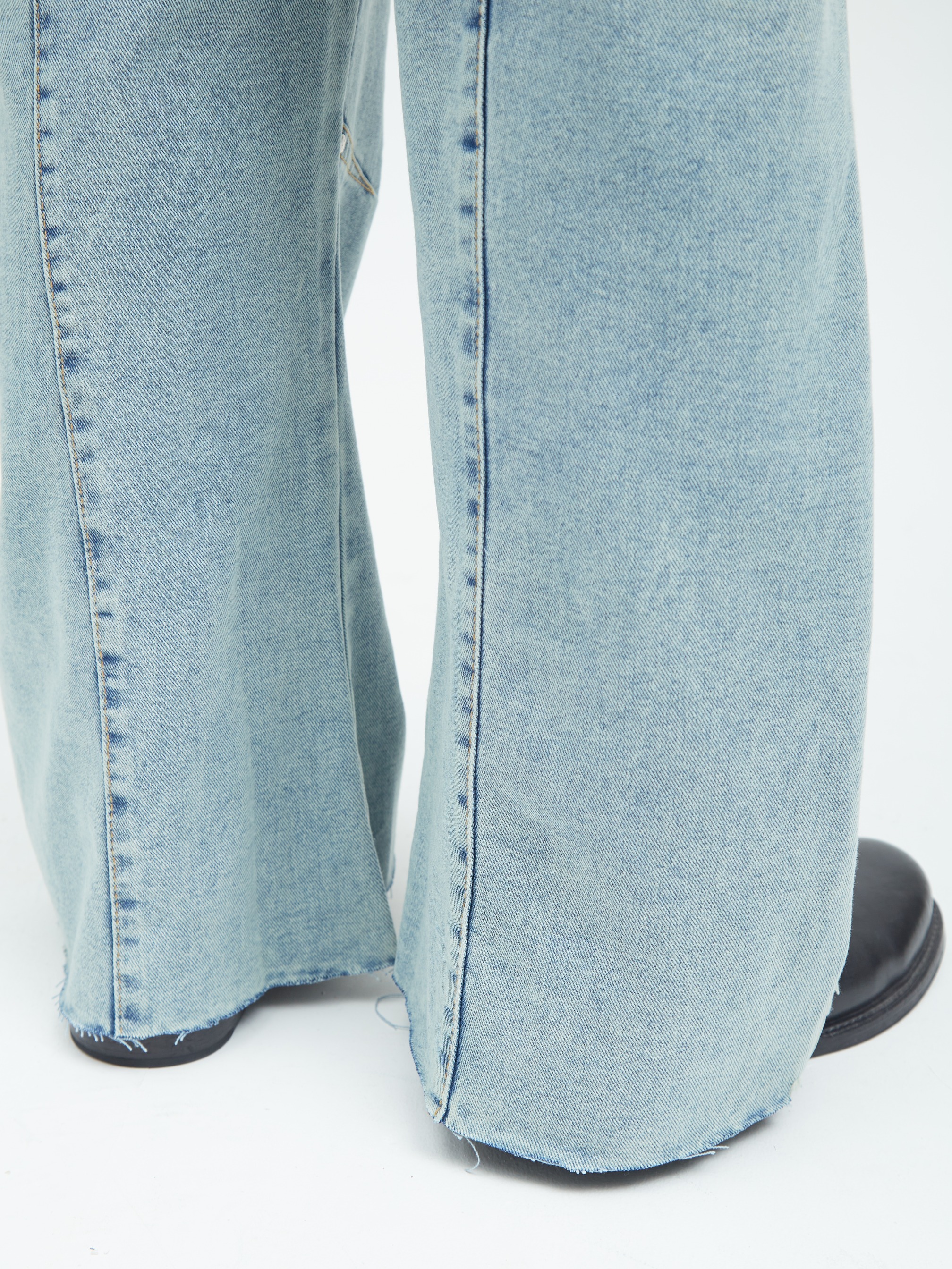 J Cut Jeans