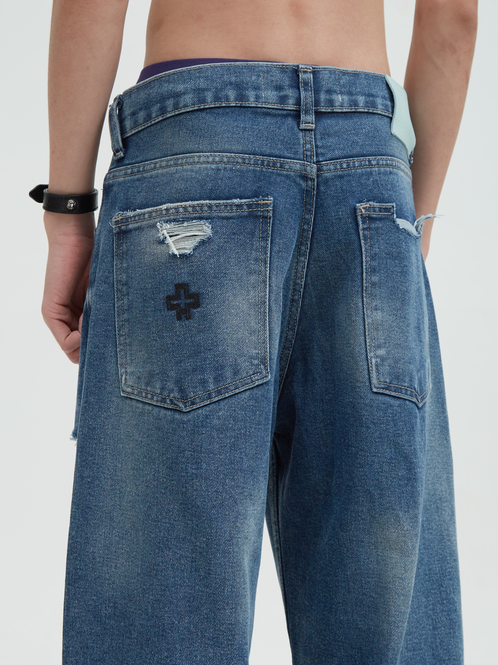 Carter Jeans Distressed Washed Blue