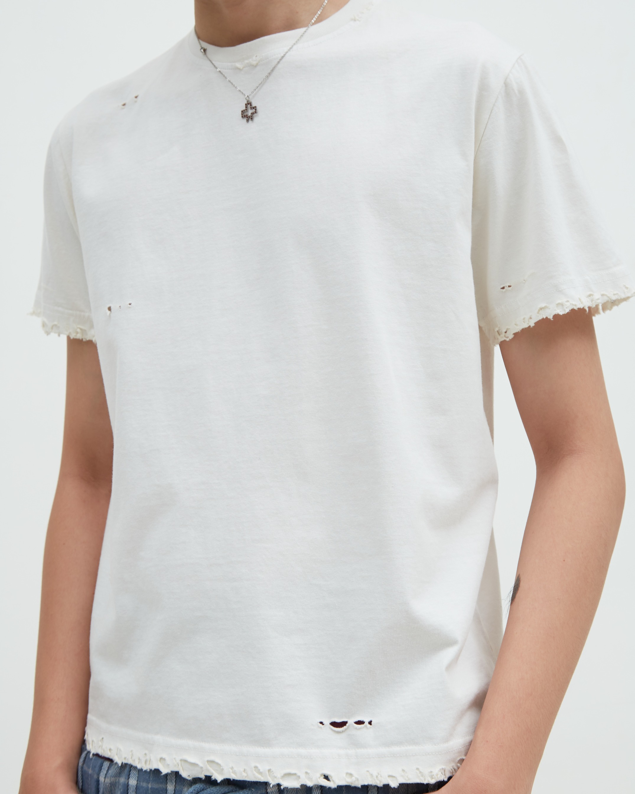 Distress Tee White