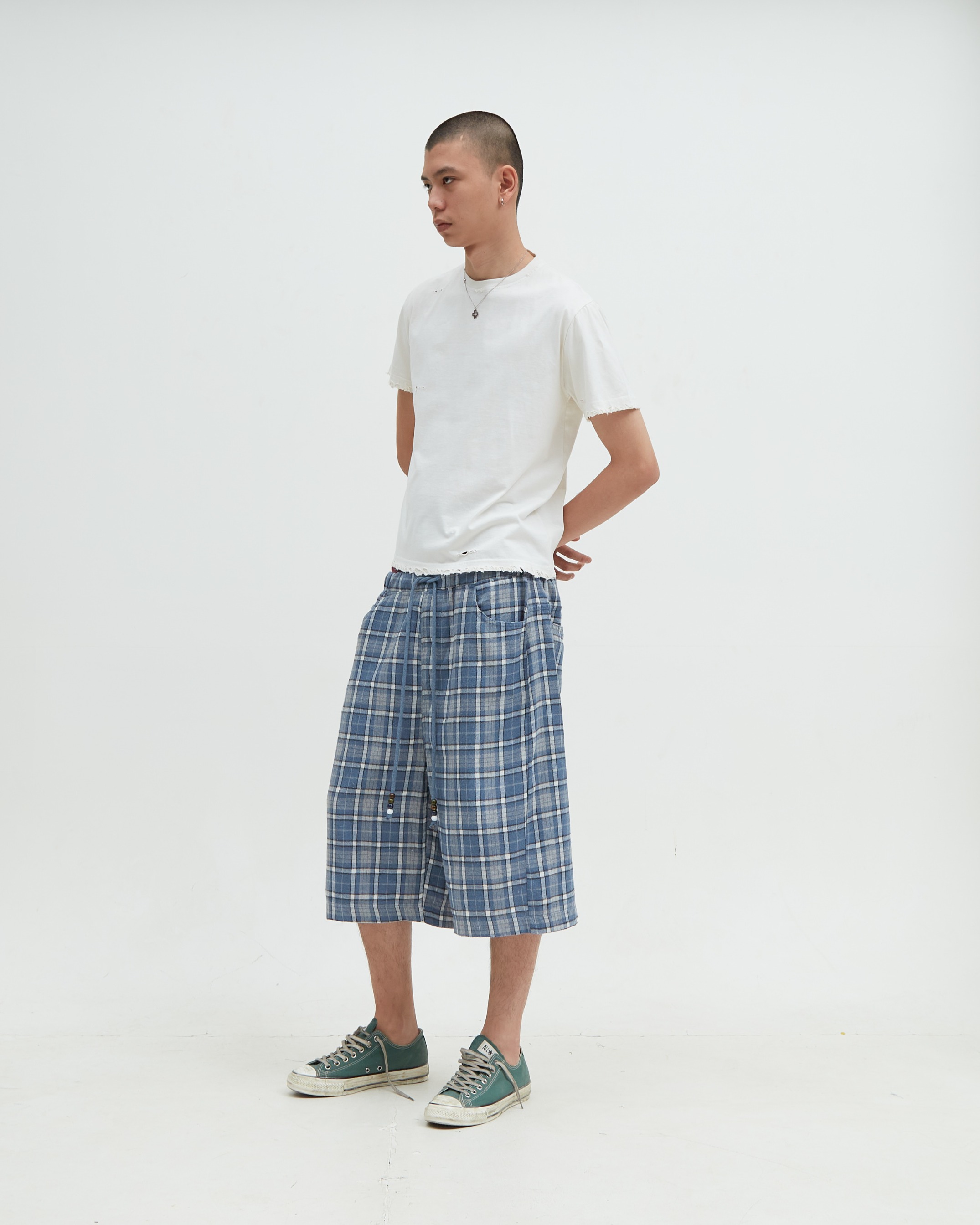 Distress Tee White