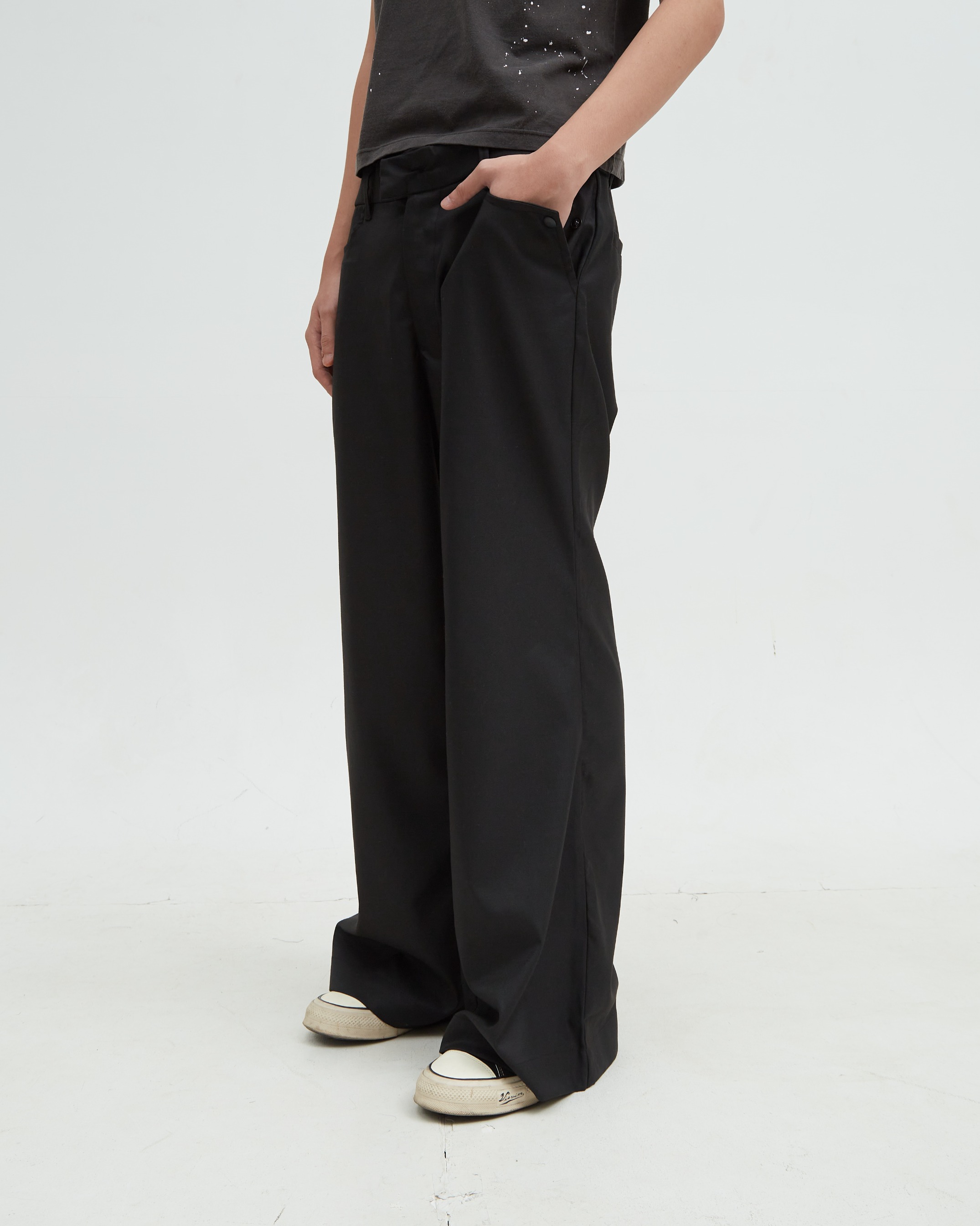 Basse Pants Black