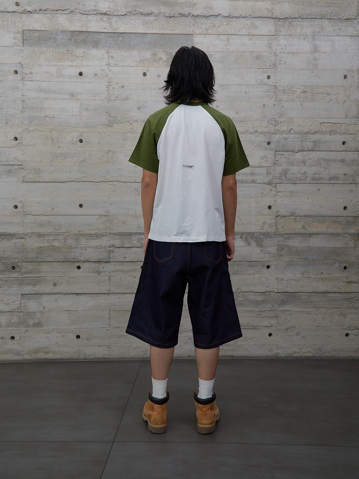 Z2 Raglan Tee