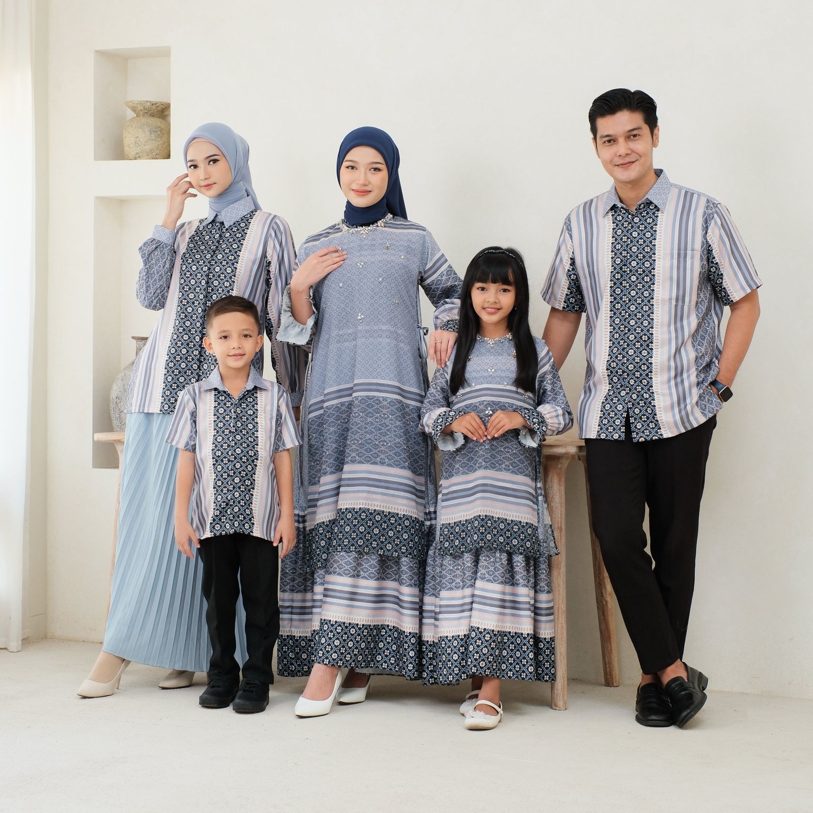 Shakira signature edition - raya family set exclusive pattern BUSUI FRIENDLY "ANGELONIA"