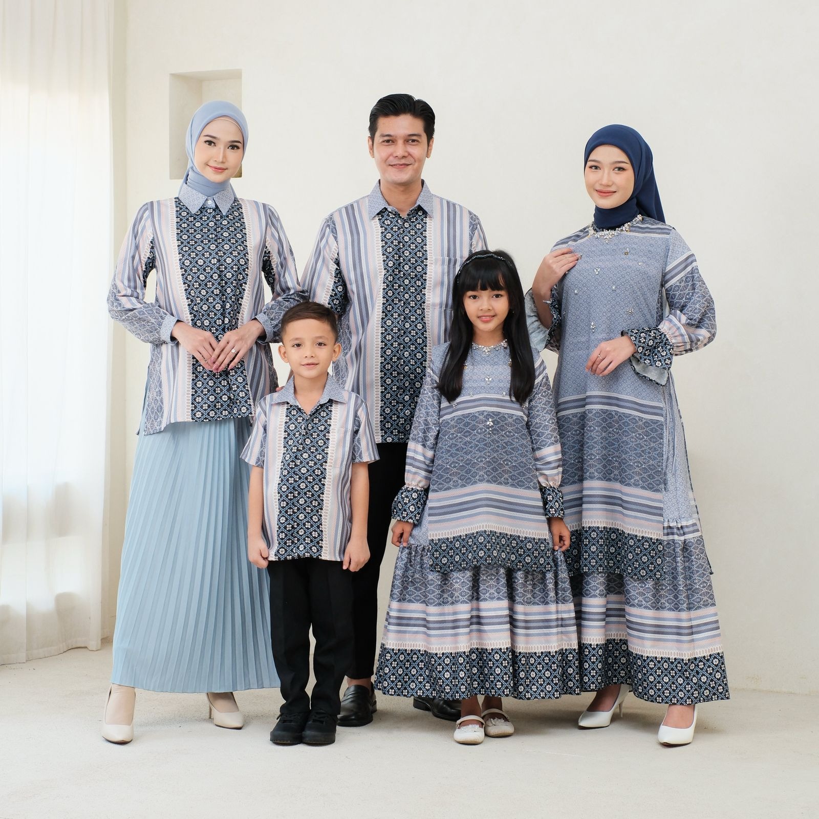 Shakira signature edition - raya family set exclusive pattern BUSUI FRIENDLY "ANGELONIA"