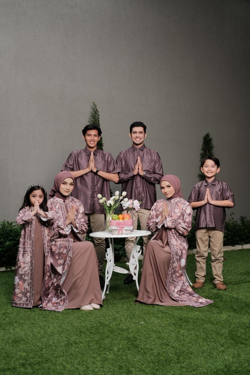 Yasmin family set- exclusive pattern by 4season hijab