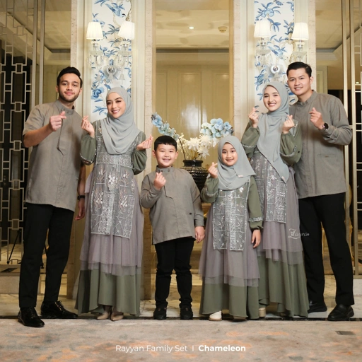 Image of Zayra Hijab | Rayyan Chameleon - Gamis Dewasa Anak Wanita Brokat Lebaran Koko Pria Koko Anak Jumbo Elegan Premium Terbaru