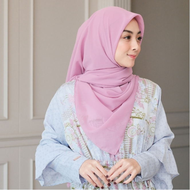 ZAYRA HIJAB | HIJAB SQUARE | Segi empat Syari 130x130 Ceruti Babydoll Premium