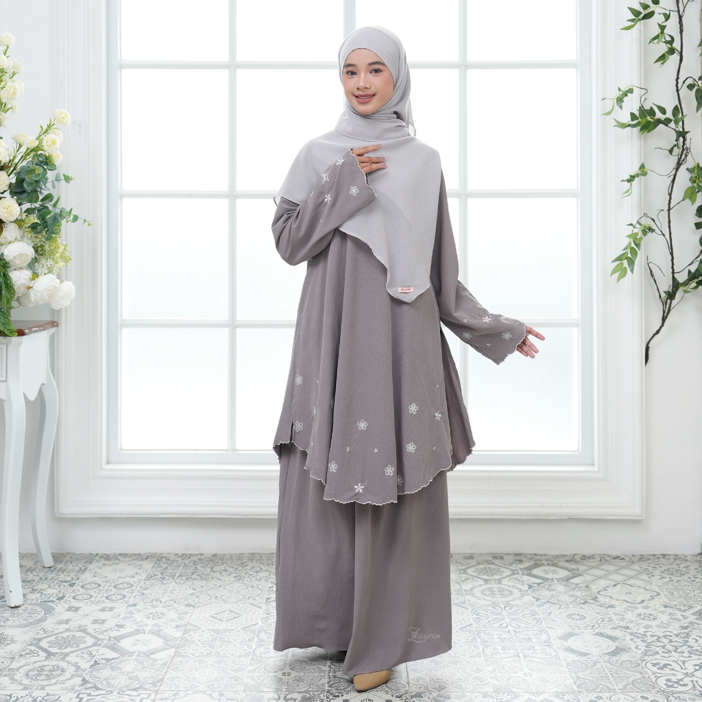 Zayra Hijab | Yasmina - One Set Kurung Melayu Setelan Baju Wanita Borir Premium Terbaru 2025