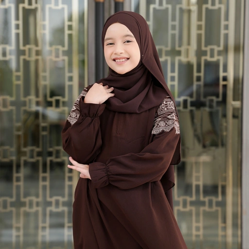 Image of Zayra Hijab | Shaima Series - Khimar Instan Anak Perempuan Pashmina Jumbo Ceruti Babydoll Premium