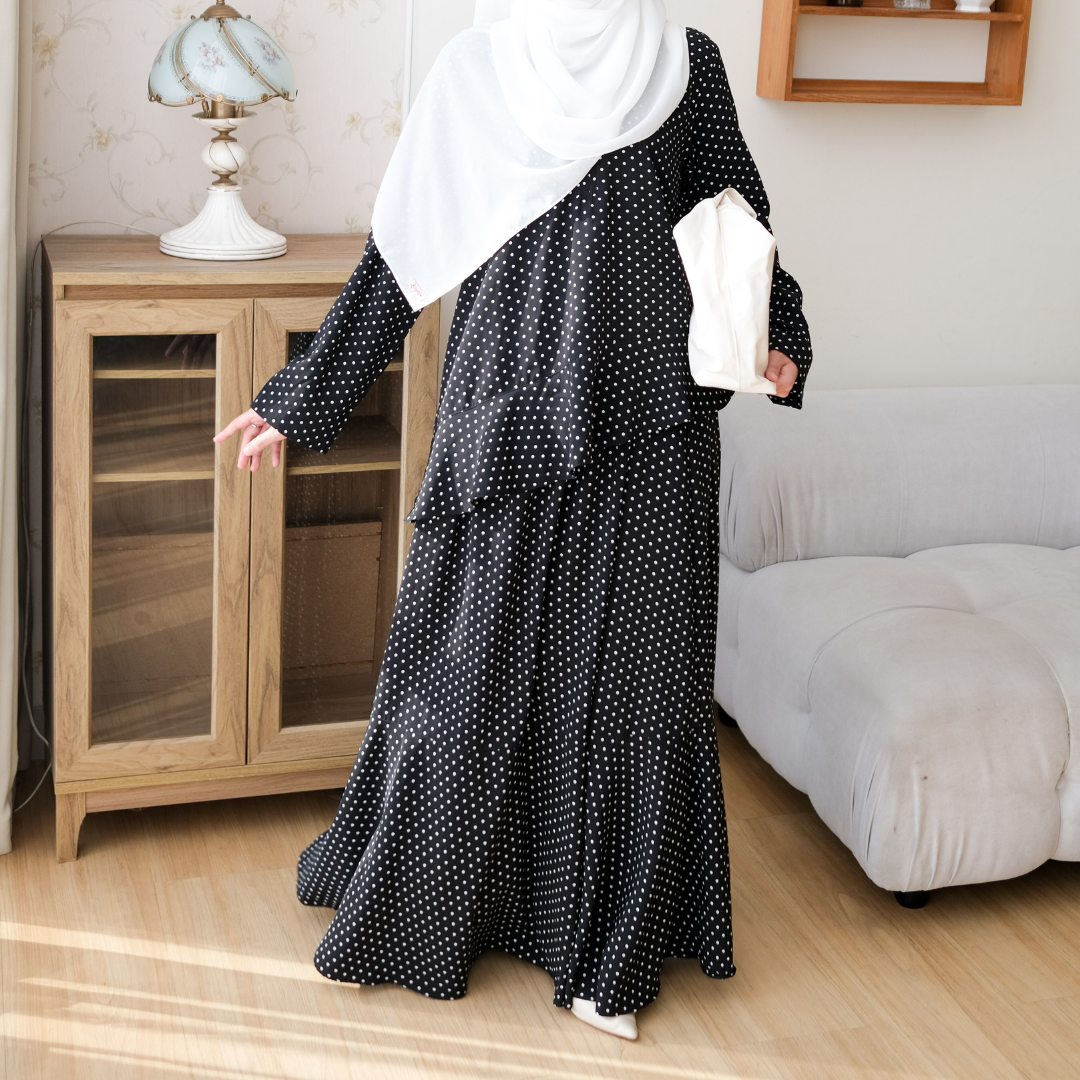 Zayra Hijab | Aruna - Setelan Wanita One Set Trumpet Skirt Blouse Ruffle Babydoll Polkadot Premium Terbaru Free Bando Polka