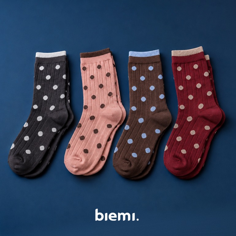 Kaos Kaki Polka
