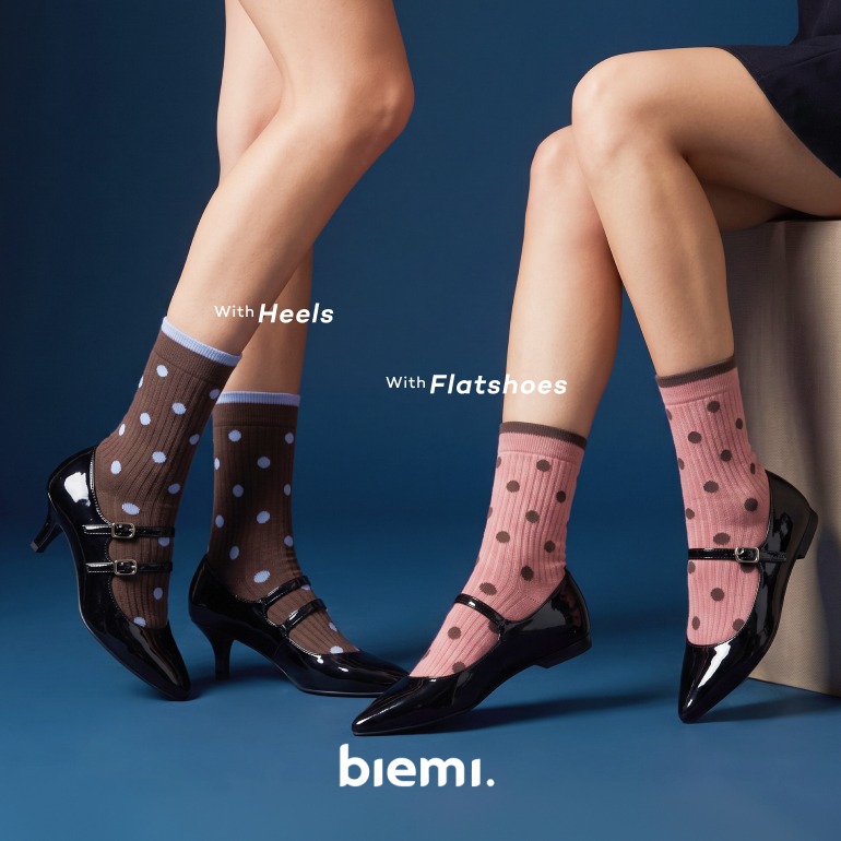 Kaos Kaki Polka