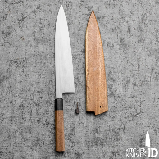 Image of Kanefusa Gyuto 220mm Migaki, Bengkirai wood Set