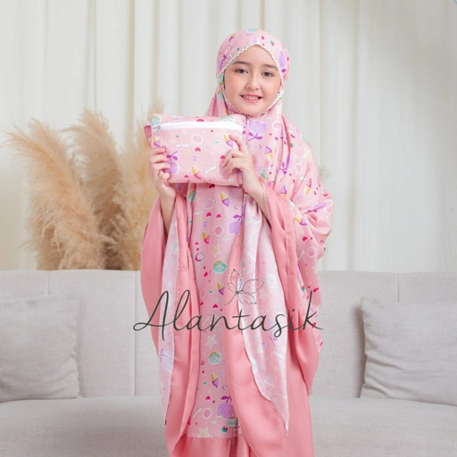 Image of Mukena Anak Amena Tanggung Motif ESKRIM 2 in 1 sleting dagu remaja tanggung kisaran 6-14 tahun