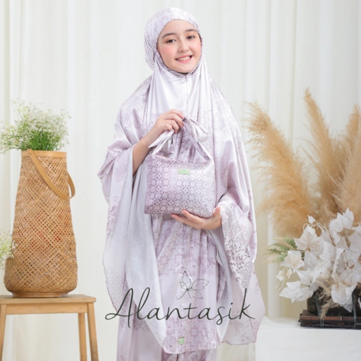 Image of Mukena anak 2 in 1  armany satin silk  MOTIF cantik sd kisaran 8,9,10,11,12,13 14 15 tahun