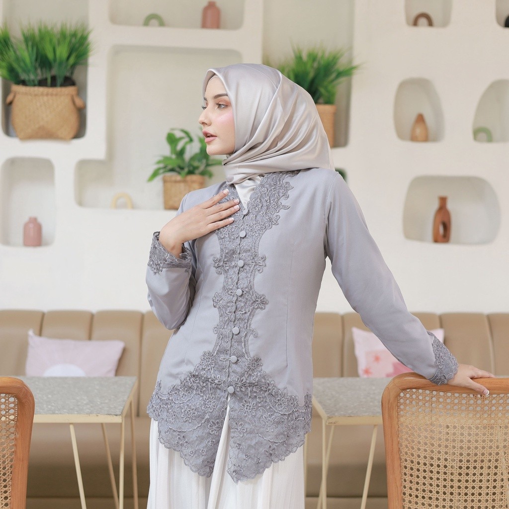 Alantasik -atasan kebaya encim bordir putih tangan panjang  modern wisuda kantor kerja SULAM Senada
