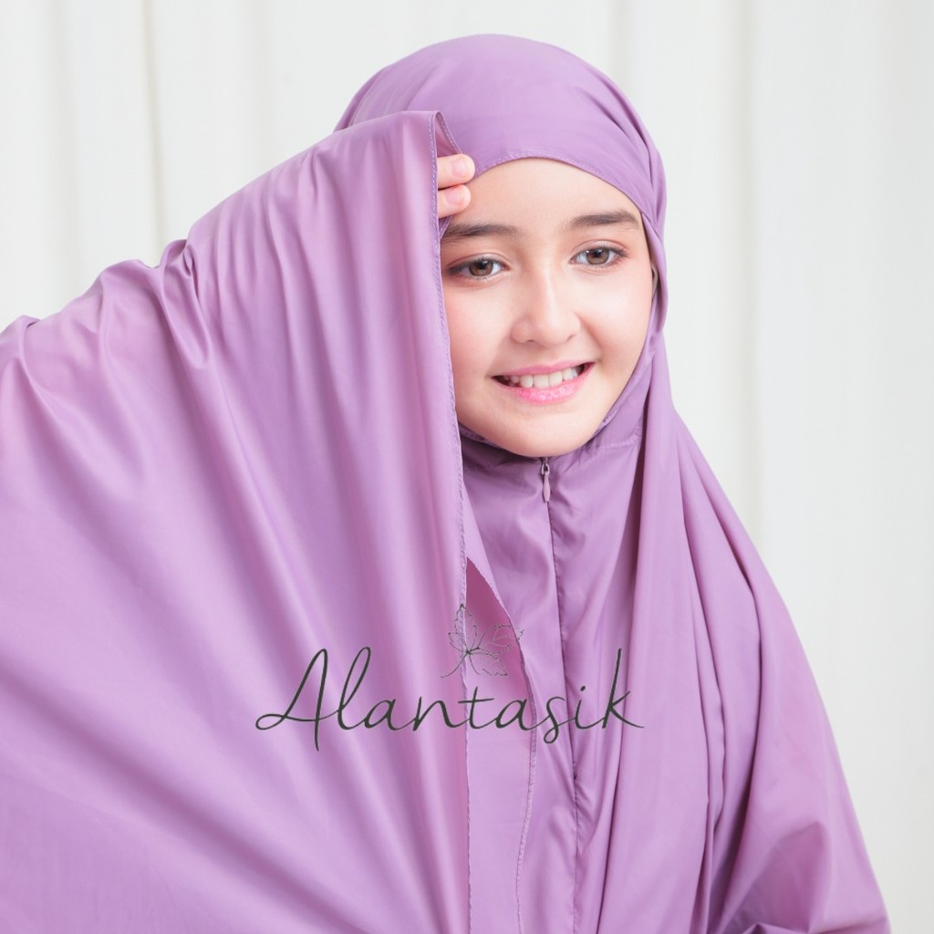 Alantasik Mukena Tian Traveling Mini Pouch Parasut Korea Anak tanggung 6-14thn 2in1 Resleting Dagu