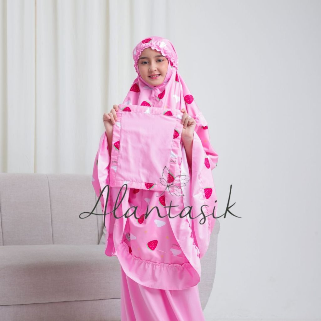 Alantasik Mukena anak motif STRAWBERY awan 2in1 travel kisaran 3-15 tahun traveling anak tanggung SD