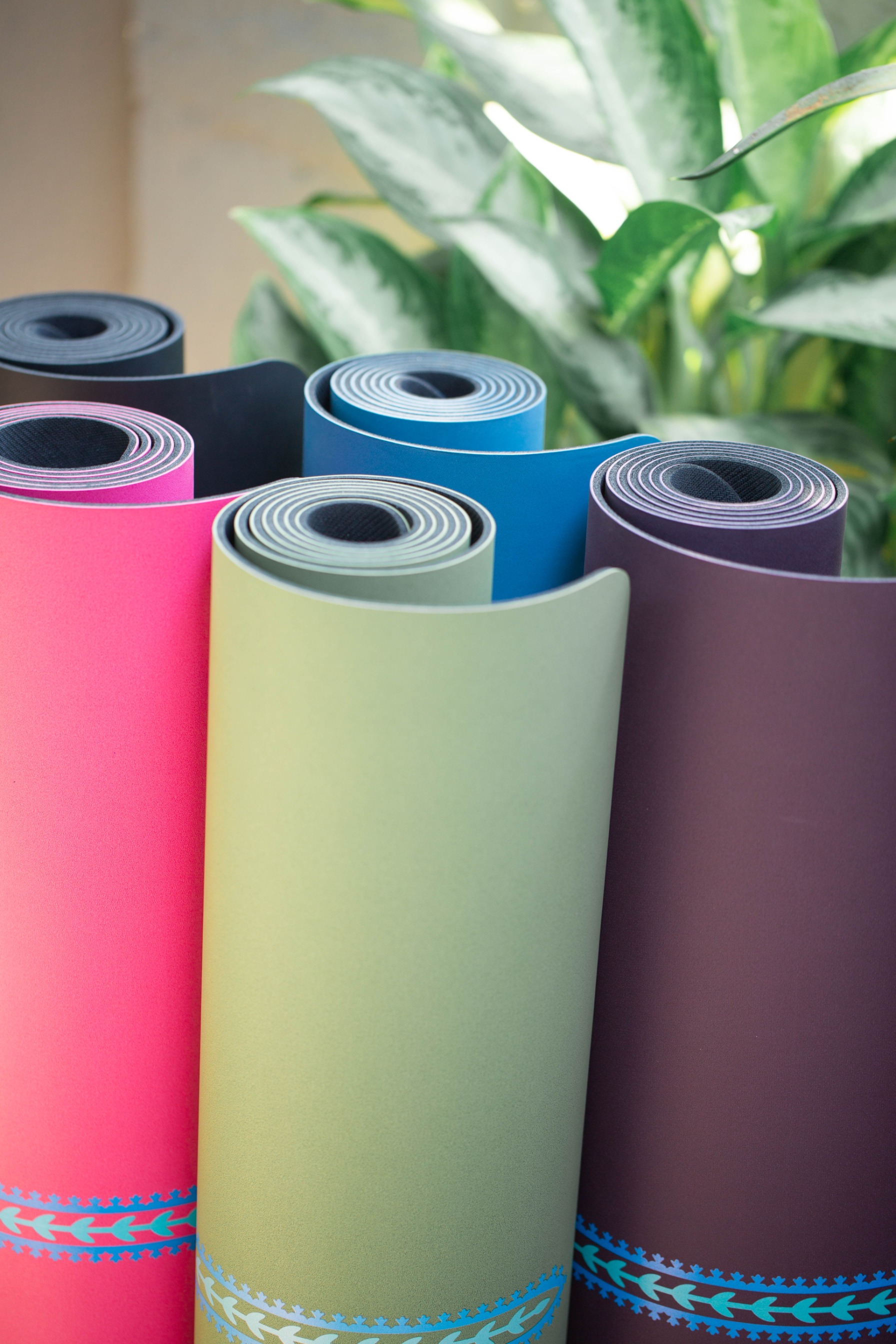 Matras Yoga Premium Royal Blossom Anti Slip / Yoga Mat Premium Rubber 4,5mm Motif Align / Royal Blossom Yoga Mat 