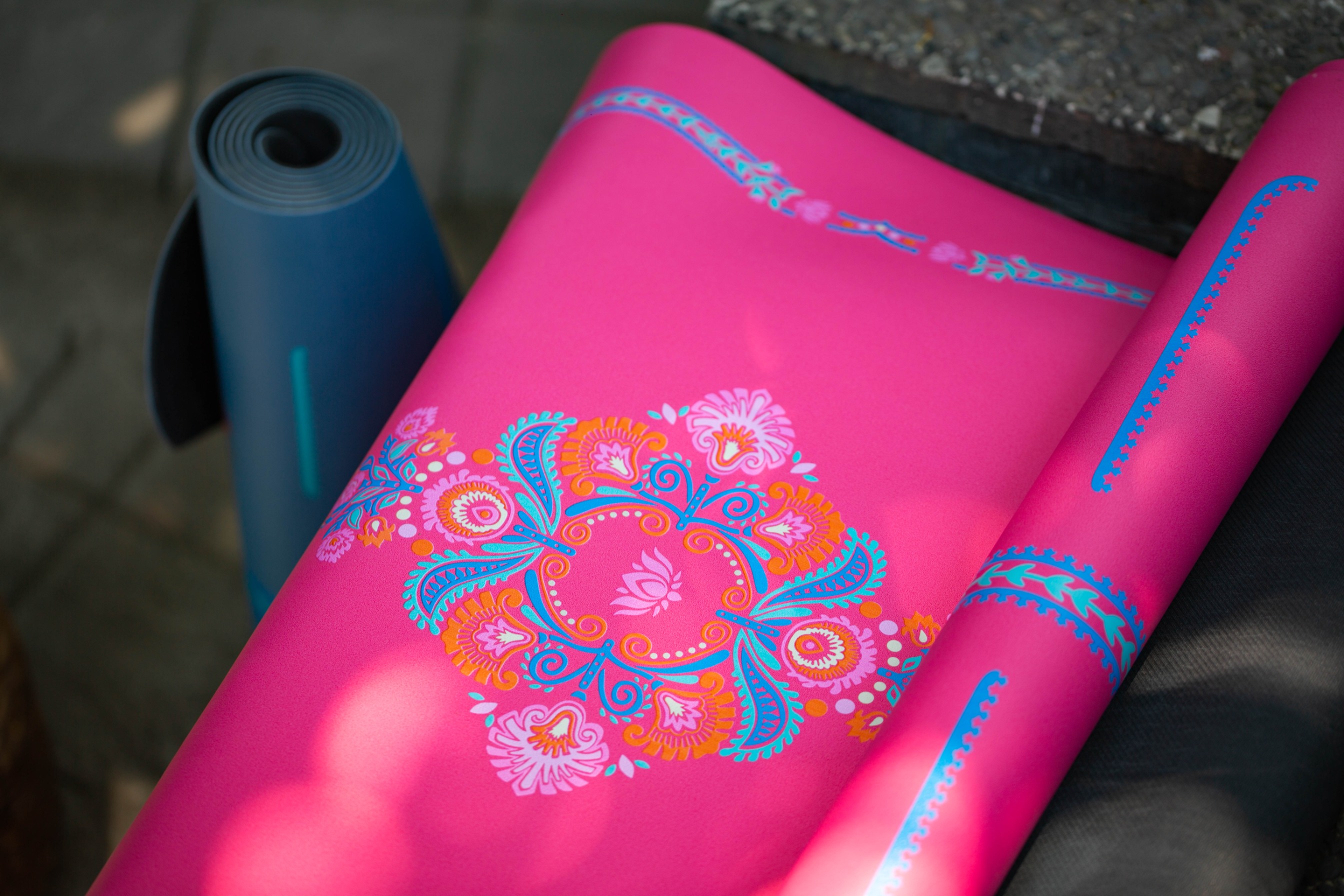 Matras Yoga Premium Royal Blossom Anti Slip / Yoga Mat Premium Rubber 4,5mm Motif Align / Royal Blossom Yoga Mat 
