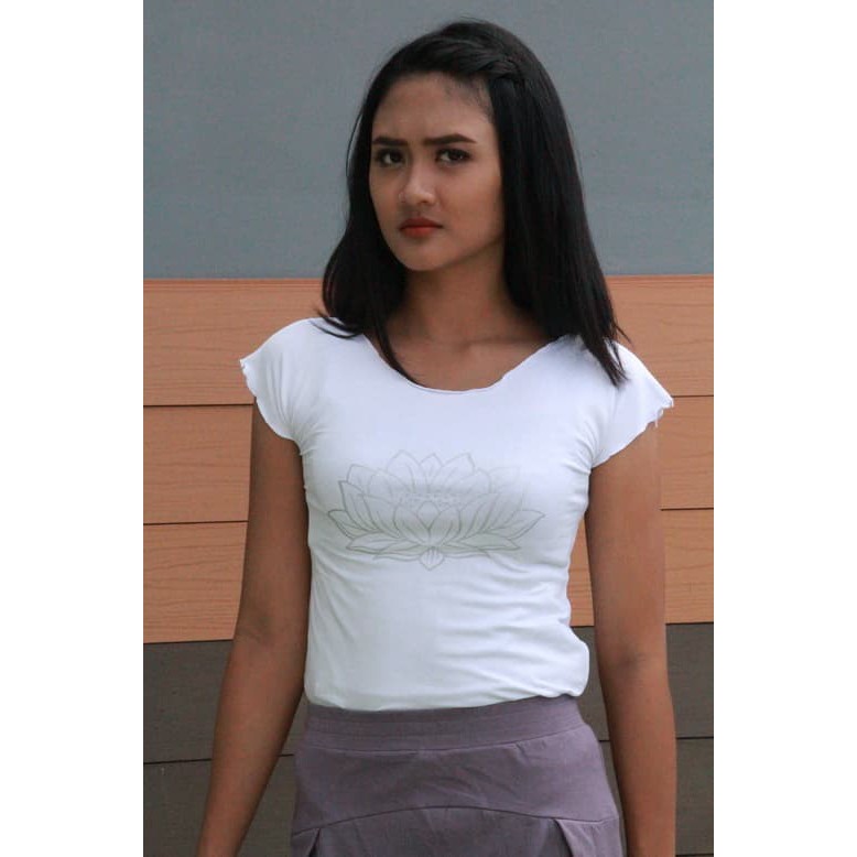 Baju Kaos Senam Yoga Lotus Berlengan / Kaos Senam Yoga Wanita / T-shirt Lotus