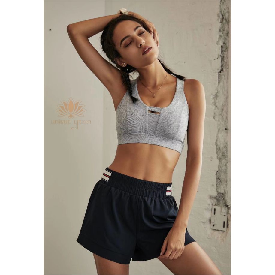 Short Pants Wanita / Short pant Yoga Vivian TH 437 / Celana Sports Pendek Wanita / Celana Olahraga Wanita