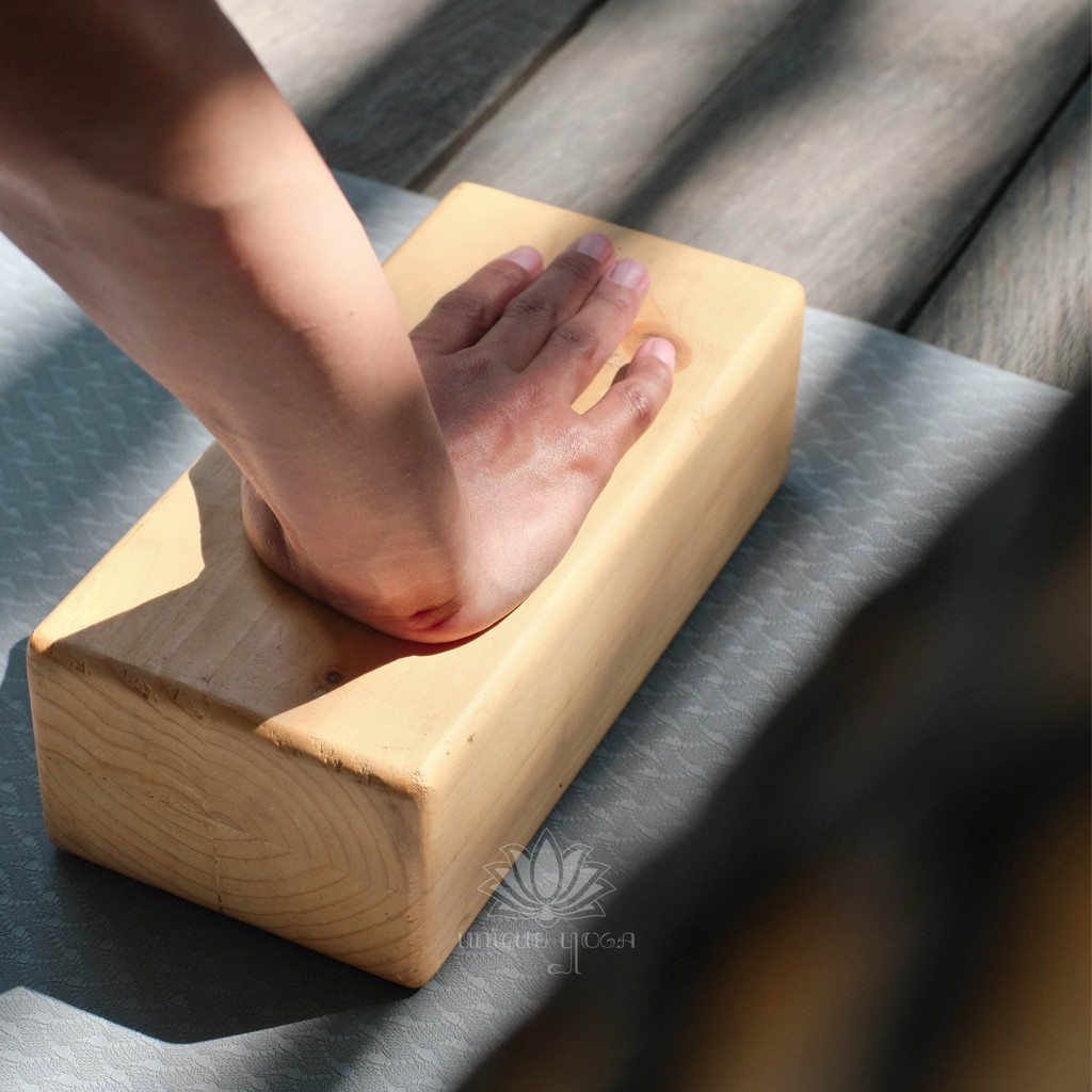 Balok Kayu Yoga Solid / Balok Senam Yoga Murah/ Yoga Block Solid / Wooden Block Yoga / Block Yoga