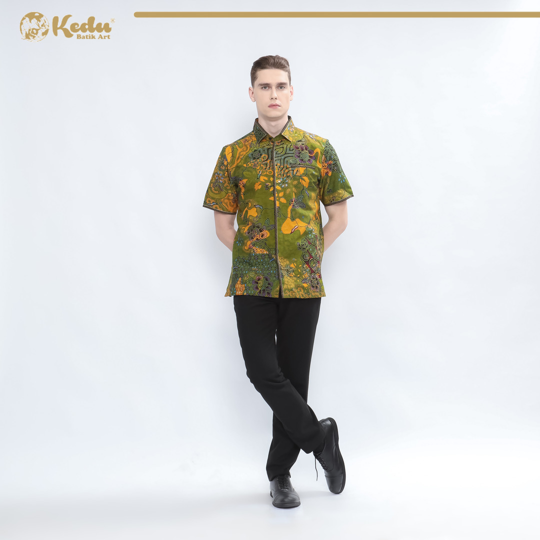 Ayuma - Kemeja Batik Pria Lengan Pendek Regular Fit Bordir Smock Katun Kuning