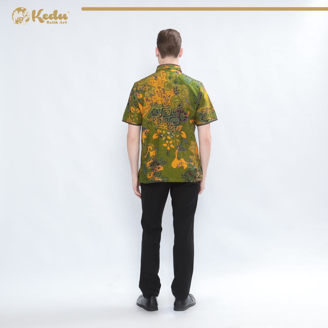 Ayuma - Kemeja Batik Pria Lengan Pendek Regular Fit Bordir Smock Katun Kuning
