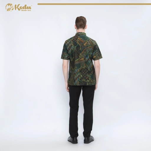 Image of Elira - Kemeja Batik Pria Lengan Pendek Regular Fit Bordir Smock Katun Hijau