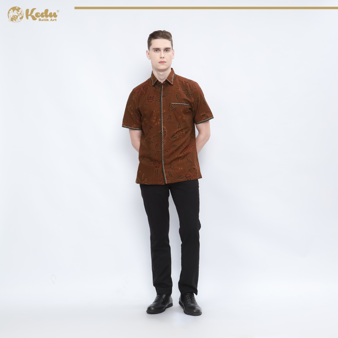 Jasmine - Kemeja Batik Pria Lengan Pendek Regular Fit Bordir Smock Katun Coklat