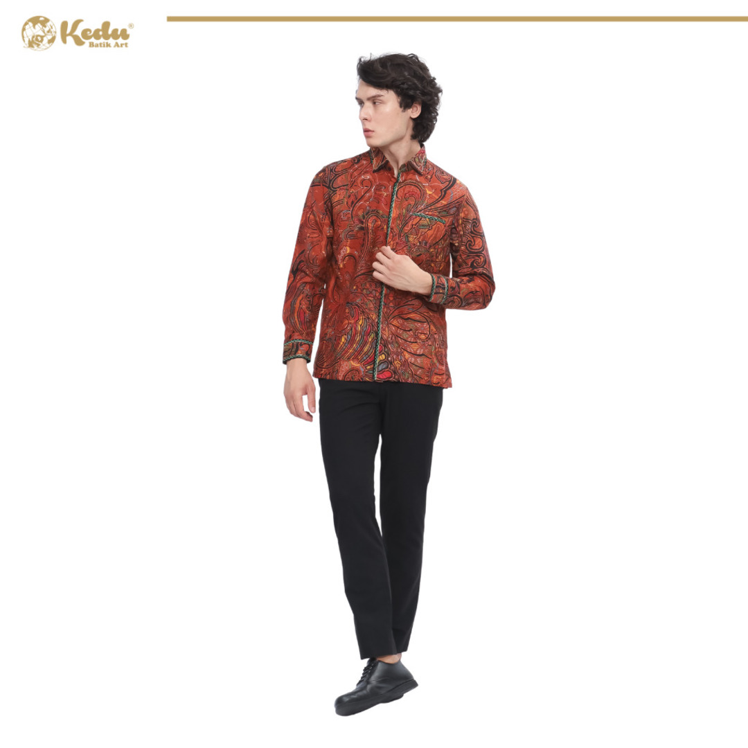 Elvara - Kemeja Batik Pria Lengan Panjang Regular Fit Bordir Smock Dobby Terracota