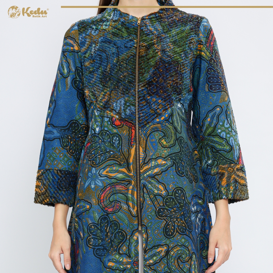 Nayaka - Tunik Batik Wanita Aksen Bulu Dobby Biru