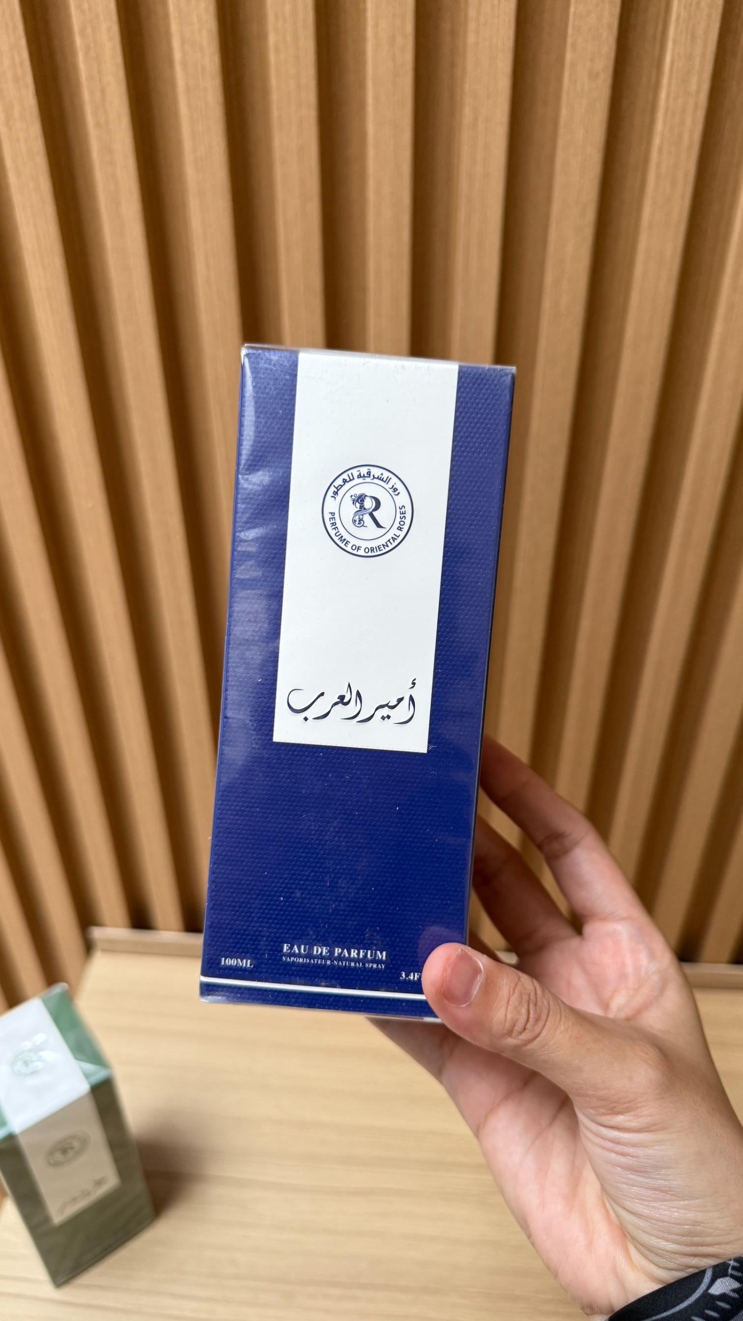ROSE OF ORIENTAL SPRAY