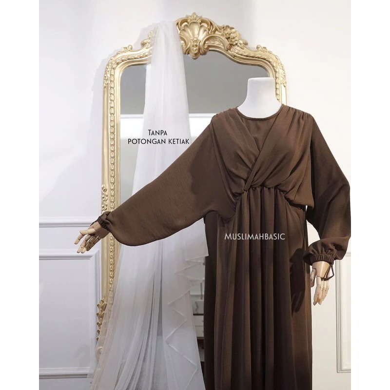 Defect Sale - Vienna Abaya