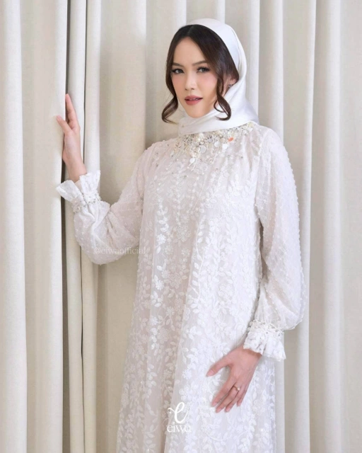Image of Dress Zalwa White | EIWA    