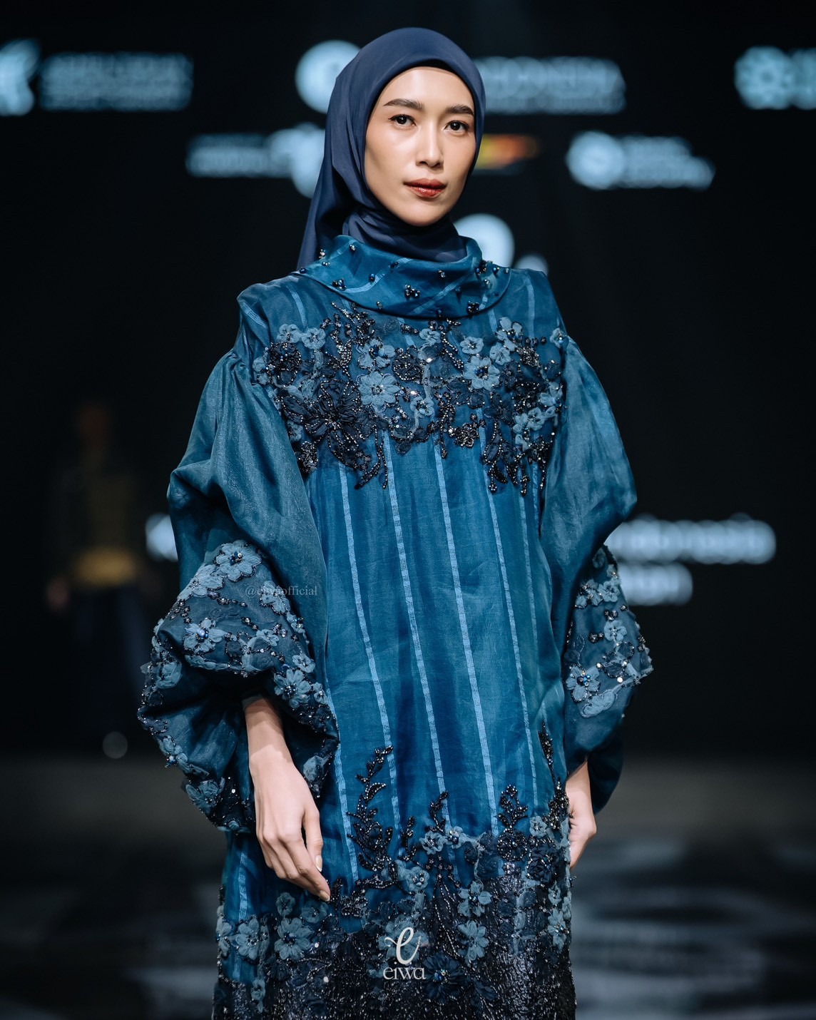 Runyfa Dress Navy | Eiwa