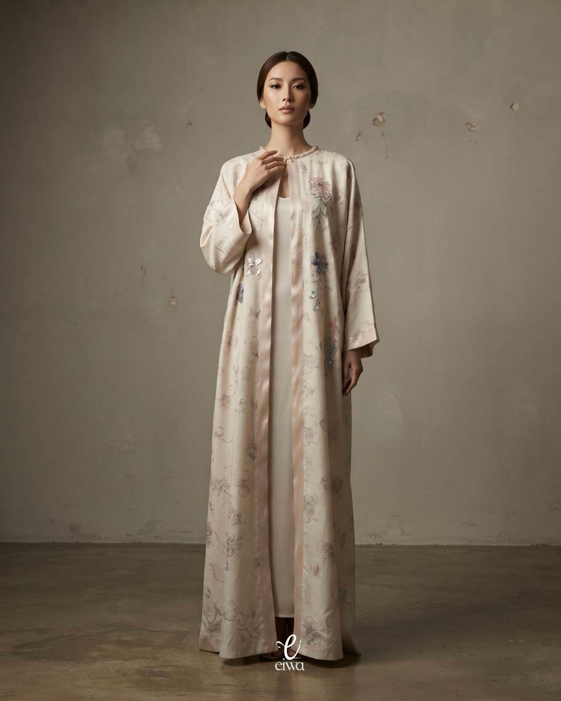 Vira outer dress cream  |EIWA