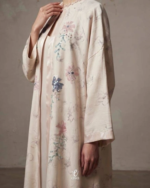 Vira outer dress cream  |EIWA