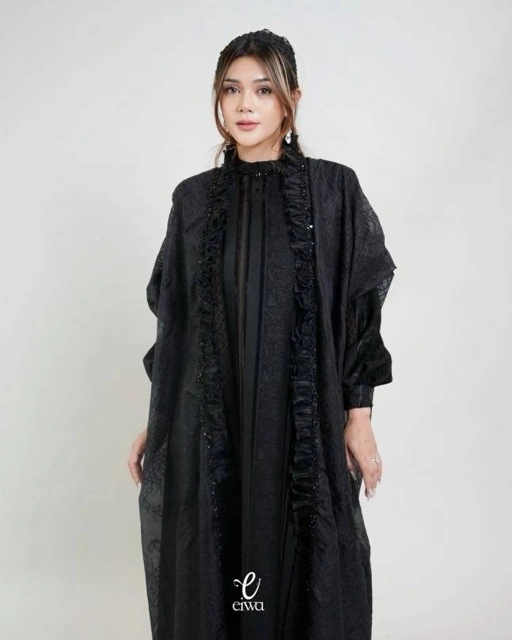 Soraya kaftan black |EIWA