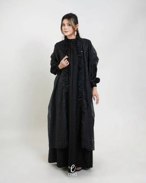 Soraya kaftan black |EIWA