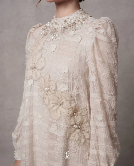 Dayna dress broken white |EIWA