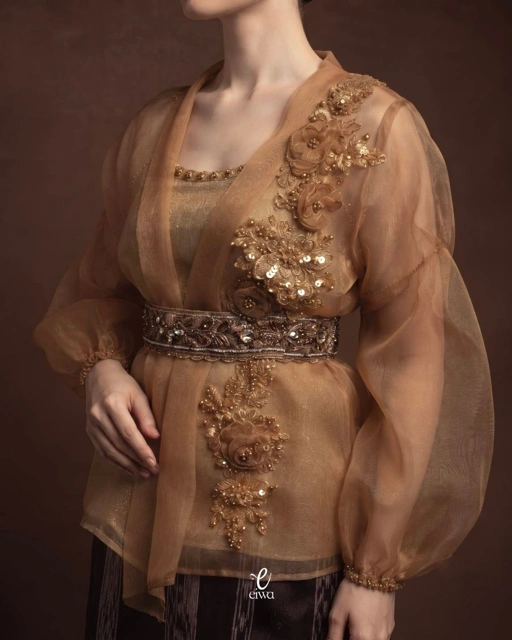 Outer top juwita gold |EIWA