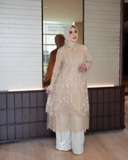 Image of Tunik Divia Cream | EIWA