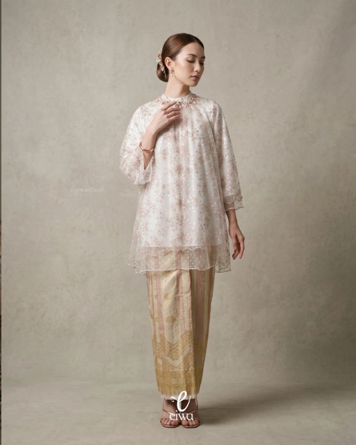 Image of Tuwarnam Tunik White Mauve | EIWA