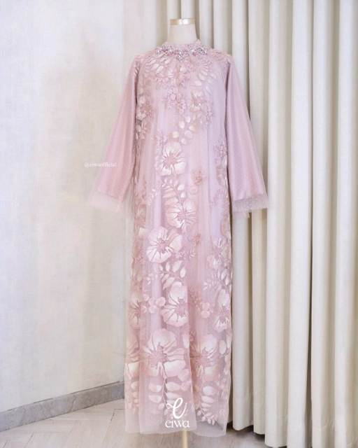 Image of Naysa Dress Dusty Pink | EIWA