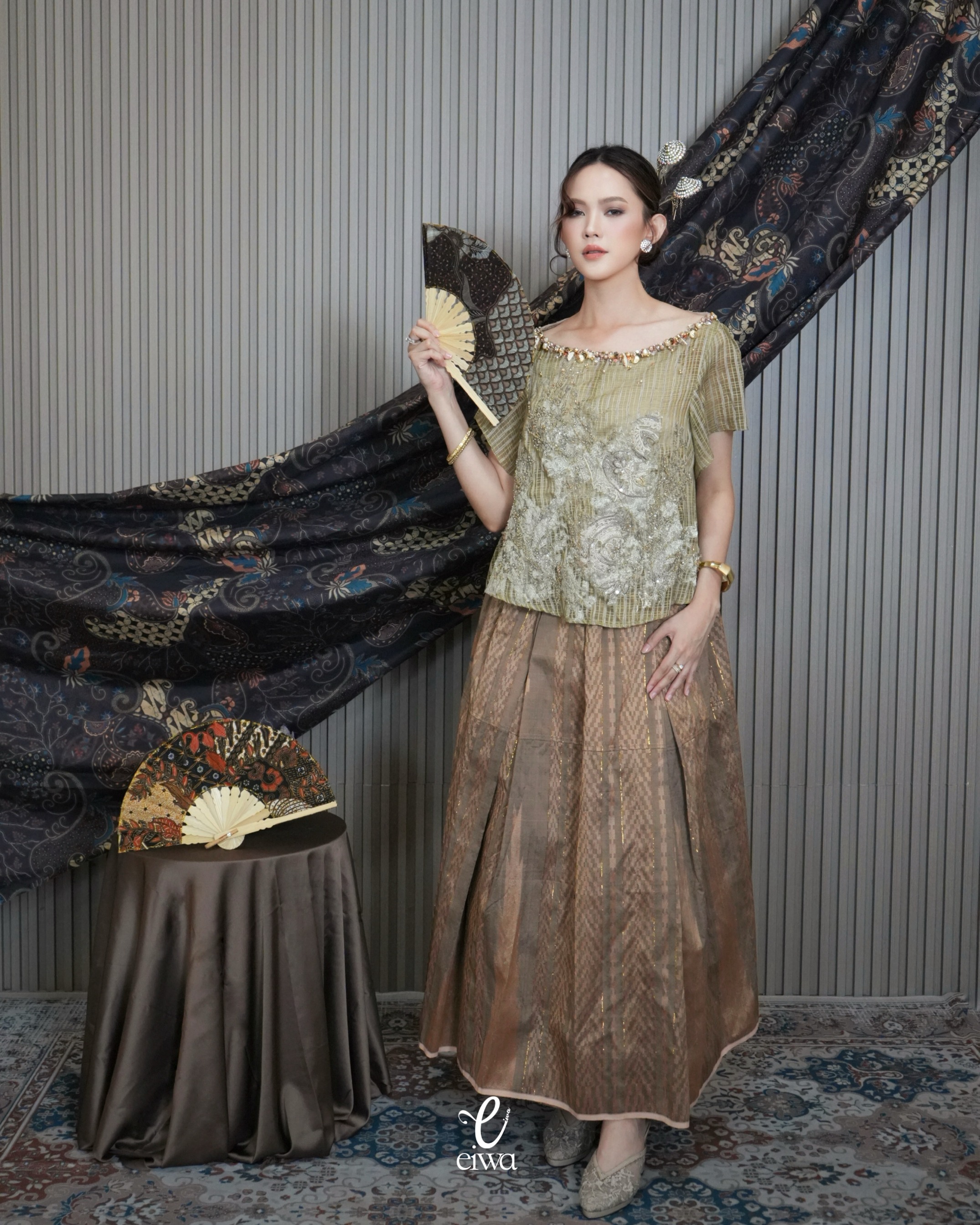 Savana Top Brown Sage | EIWA    