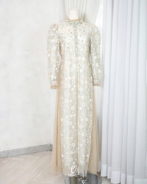 Image of Rayraa Dress Creamy sage | EIWA